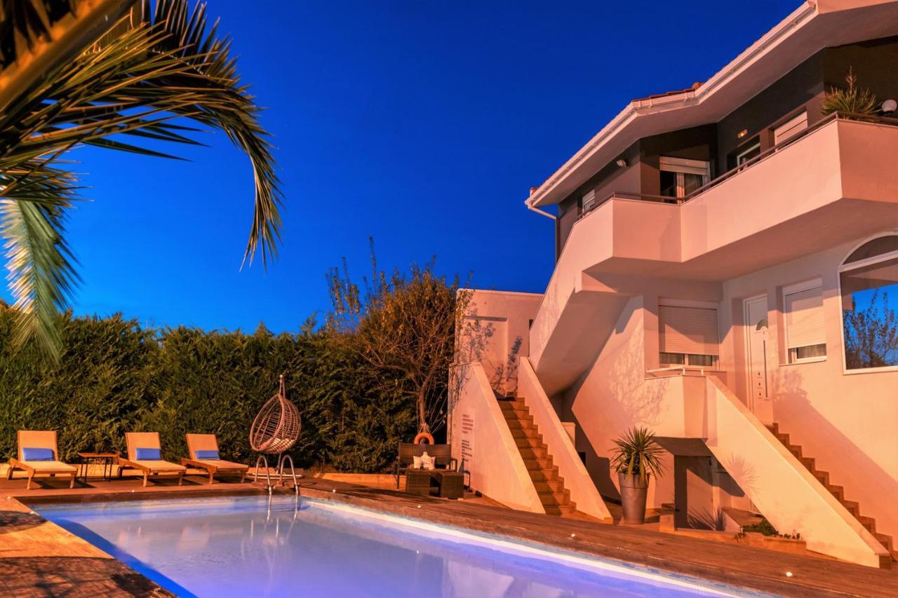 Kapahi Seaview Hotel Apartments Potos Exteriér fotografie
