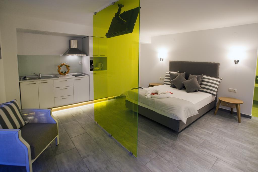 Kapahi Seaview Hotel Apartments Potos Exteriér fotografie